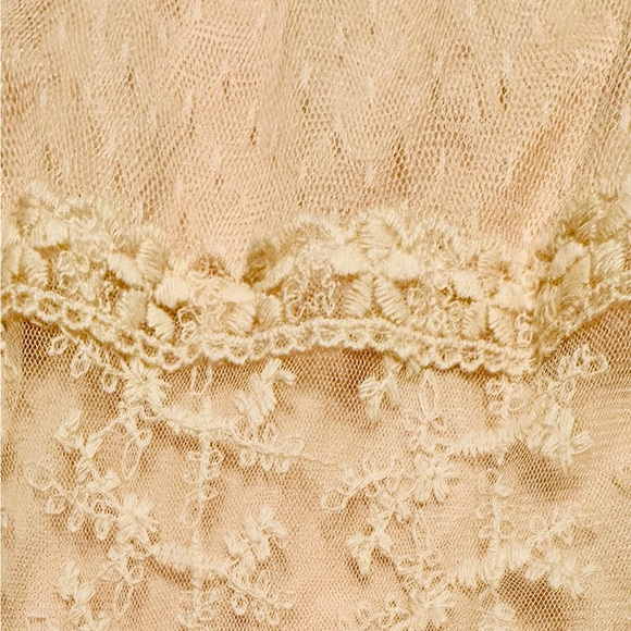 🎁NWT Vanilla London Girls‎ Lace Dress🎁 - Picture 4 of 5